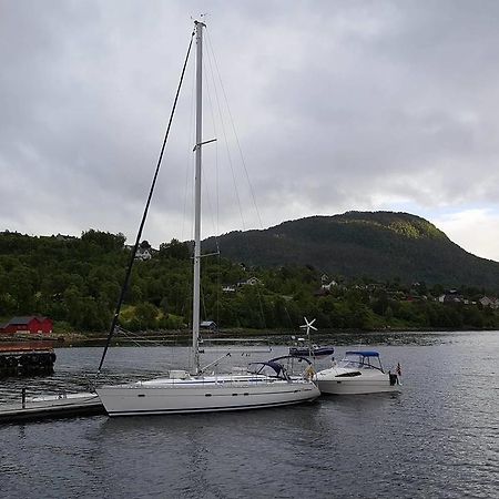 Tingvoll Fjordhotell المظهر الخارجي الصورة