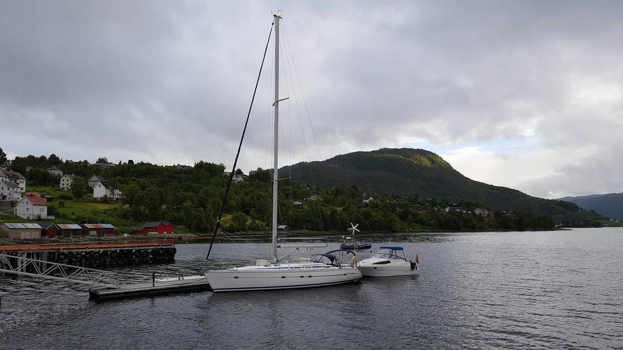 Tingvoll Fjordhotell المظهر الخارجي الصورة